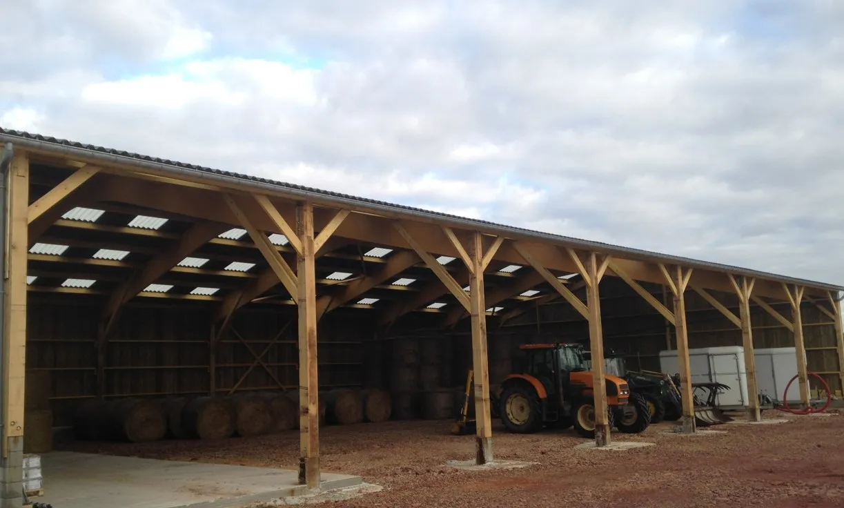Garage en boisVIMOUTIERS